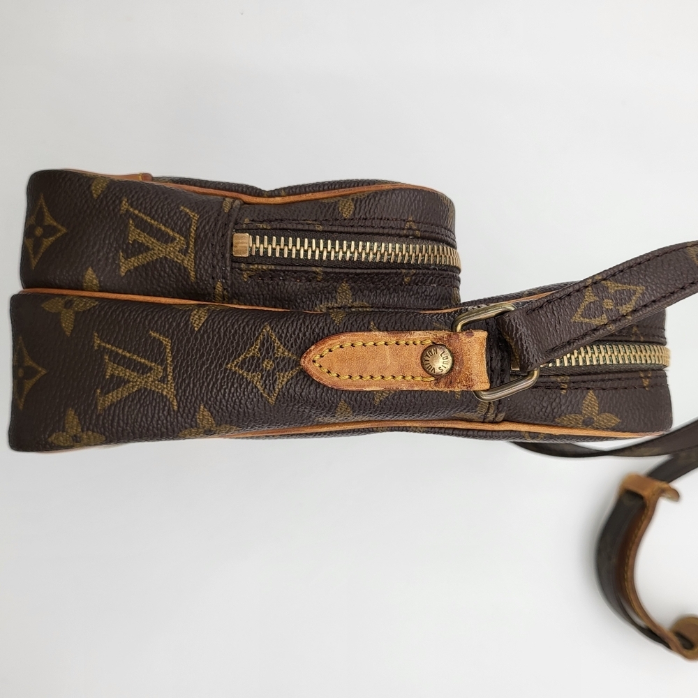 LOUIS VUITTON Monogram Canvas Amazone PM, Authentic w/COA. - Picture 5 of 16